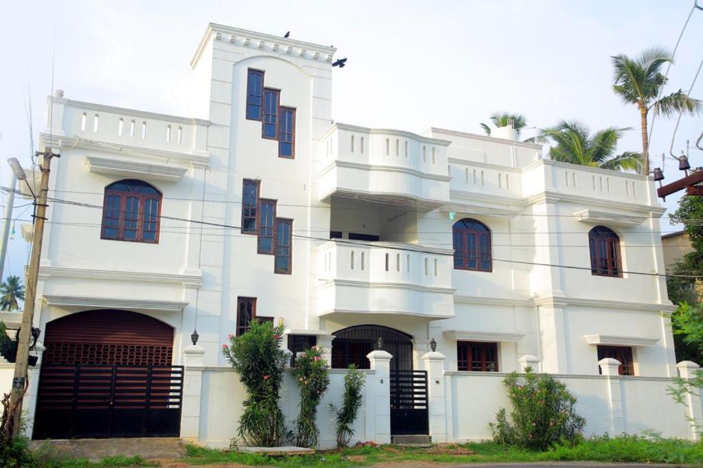 Mp Villa - Lovely Furnished Appartment Pondicherry Exterior foto
